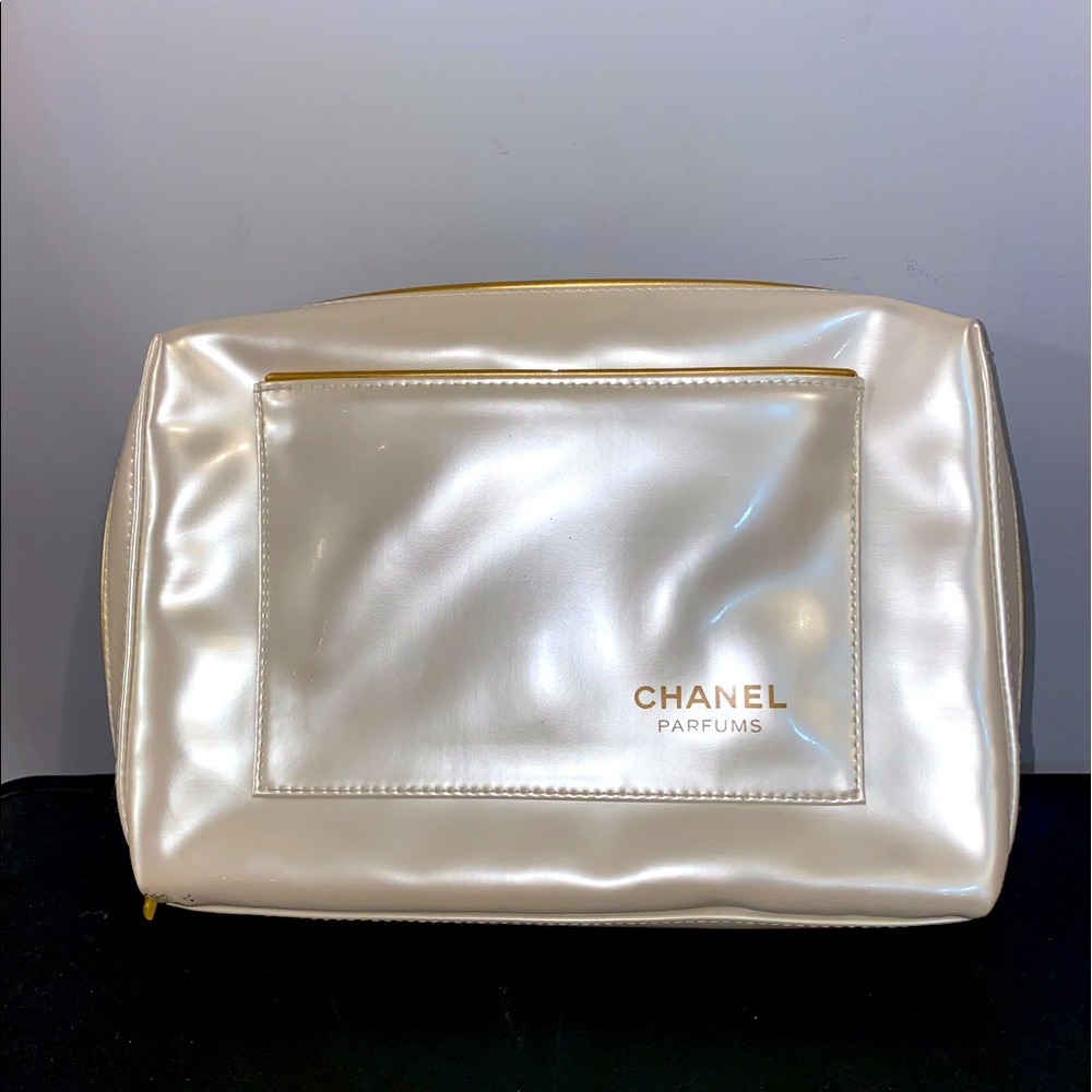 Chanel Parfumes Cosmetics Bag